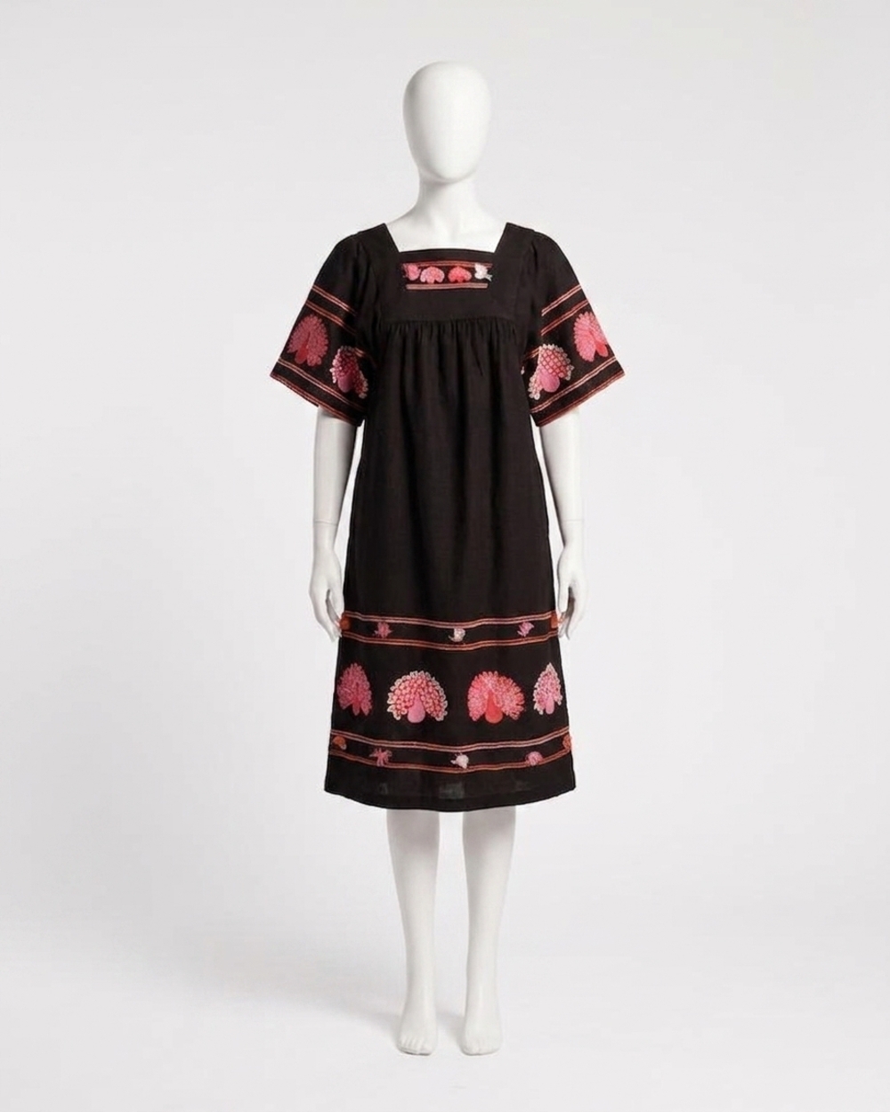 NEW FRANCES VALENTINE picnic peacock embroidery dress